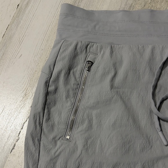 Athleta Trekkie North Skirt Size 16T - Picture 4 of 12